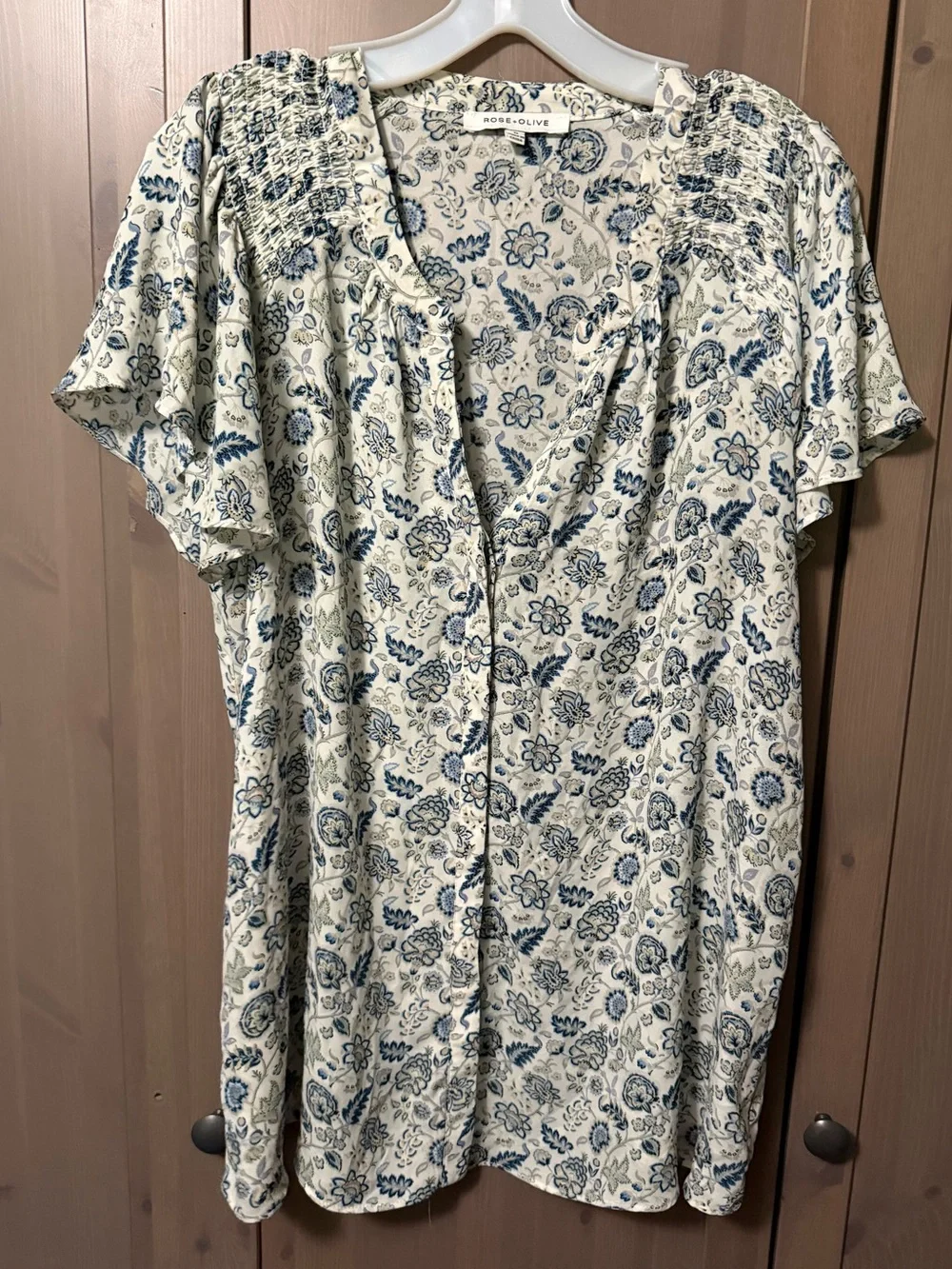 Rose & Olive Cream and Blue Floral Short Sleeve Button-Front Shirt - Picture 1 of 4
